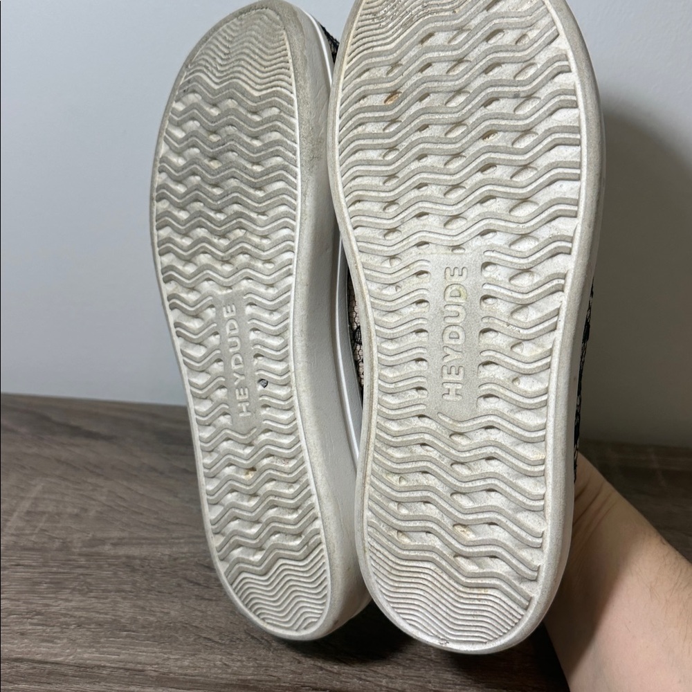 Hey Dude Women’s Wendy Slip On sneaker black lace - Picture 5 of 7